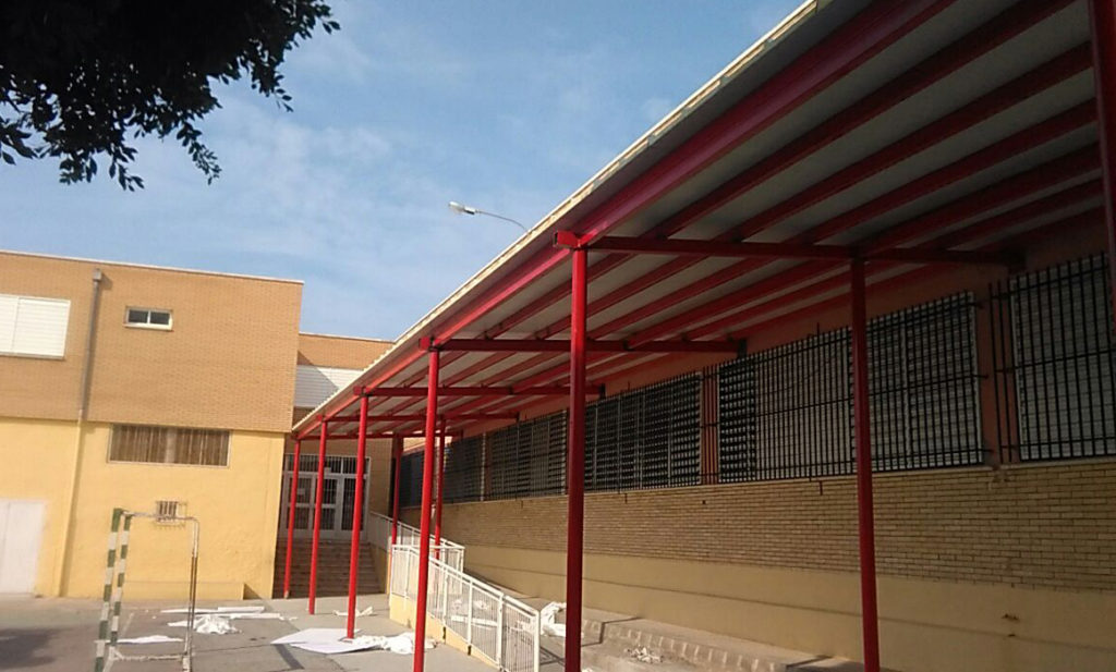 Ejecución de Porche en CEIP Nuestra Señora de la Merced, Vícar, Almería